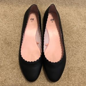 H&M Flats